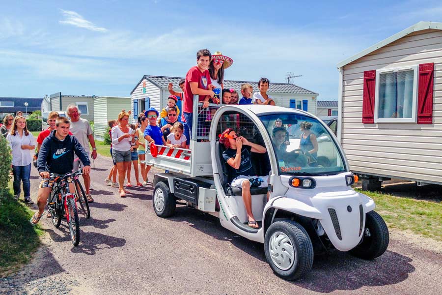 L'équipe de votre Camping La Belle Etoile en Normandie