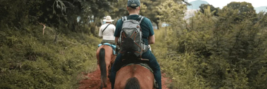 randonnee equestre min